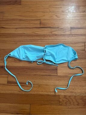 Frankies bikini top large